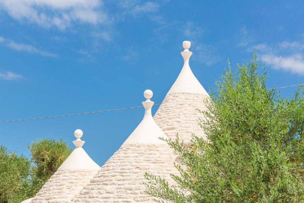 Trullo Zese Con Piscina Privata Villa San Michele Salentino Exterior photo