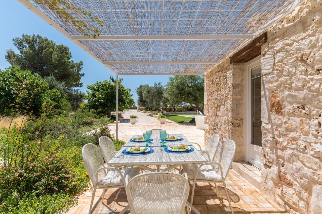 Trullo Zese Con Piscina Privata Villa San Michele Salentino Exterior photo