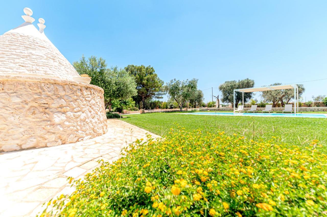 Trullo Zese Con Piscina Privata Villa San Michele Salentino Exterior photo