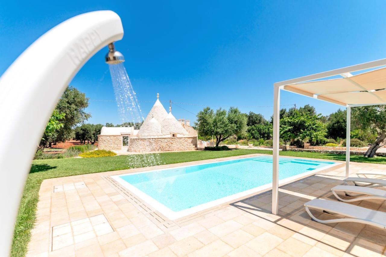 Trullo Zese Con Piscina Privata Villa San Michele Salentino Exterior photo