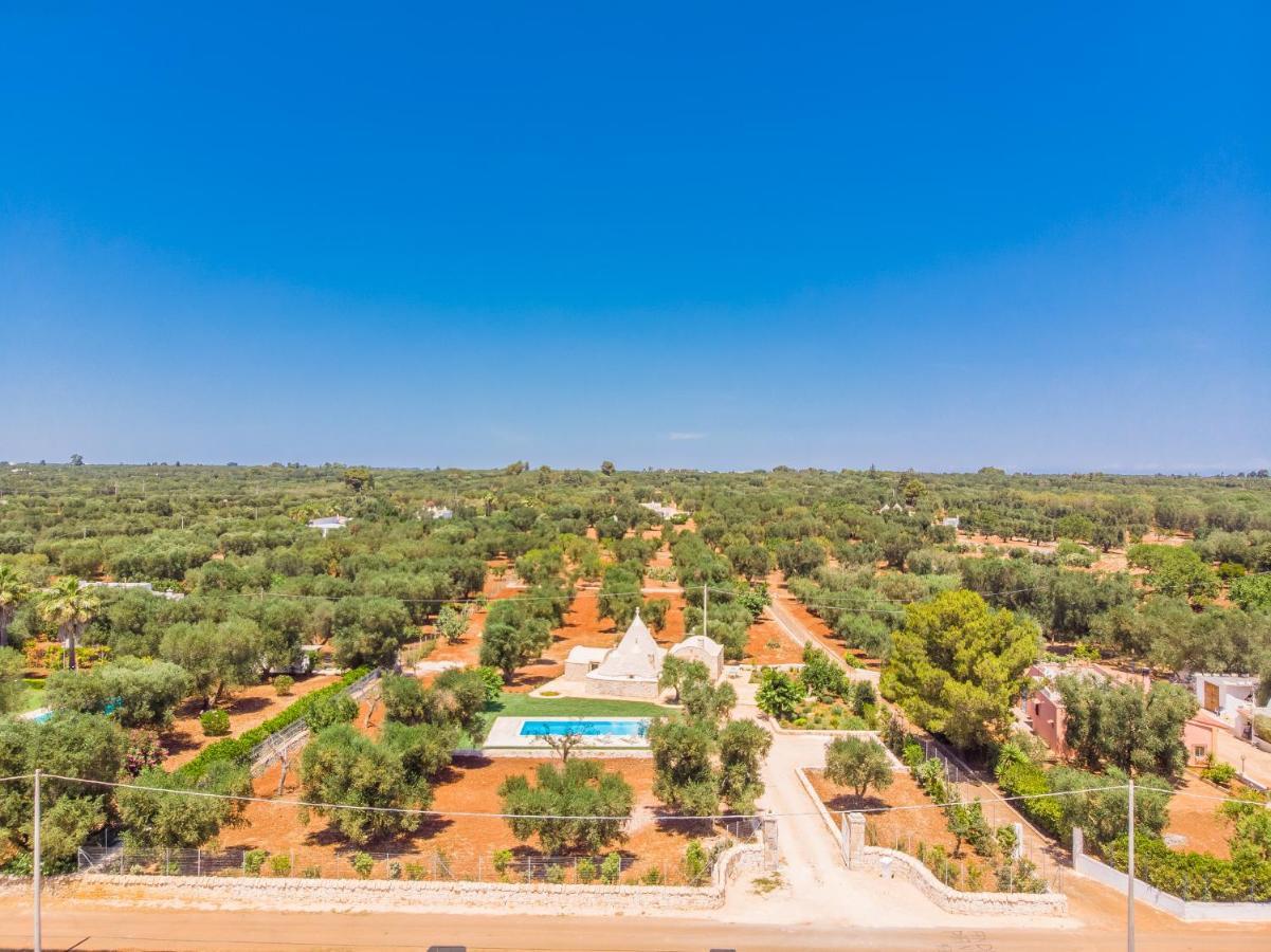 Trullo Zese Con Piscina Privata Villa San Michele Salentino Exterior photo